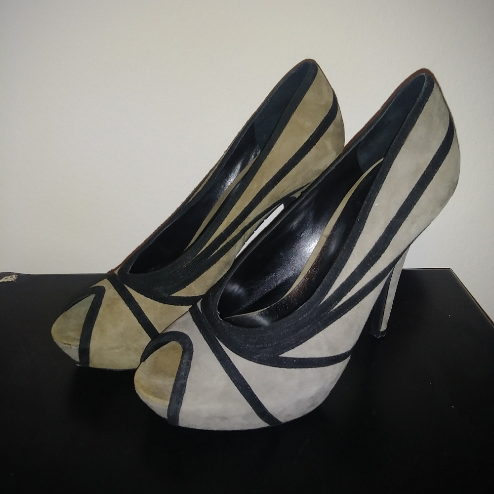 Size 7 Peep Toe Pumps